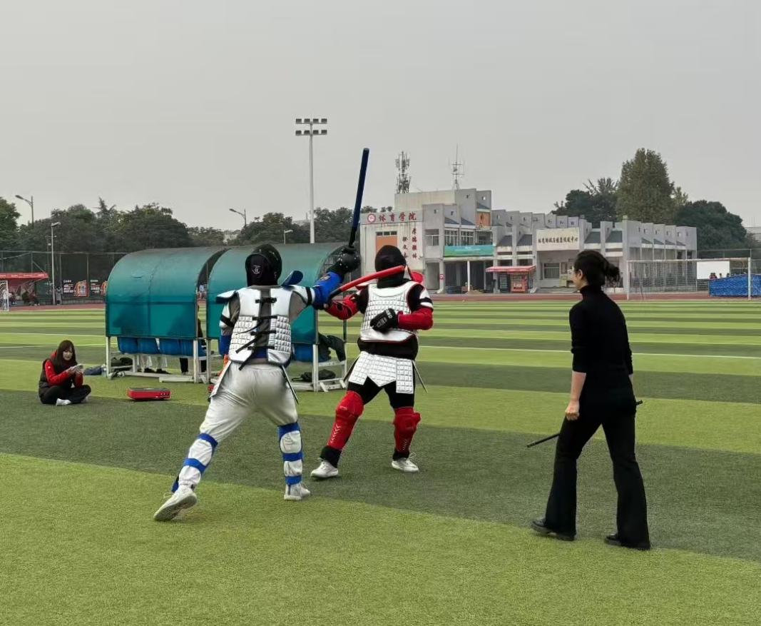 短兵入团校 青春正当时——四川大学短兵协会助力体育学院团校特色课程顺利开展-青春川大